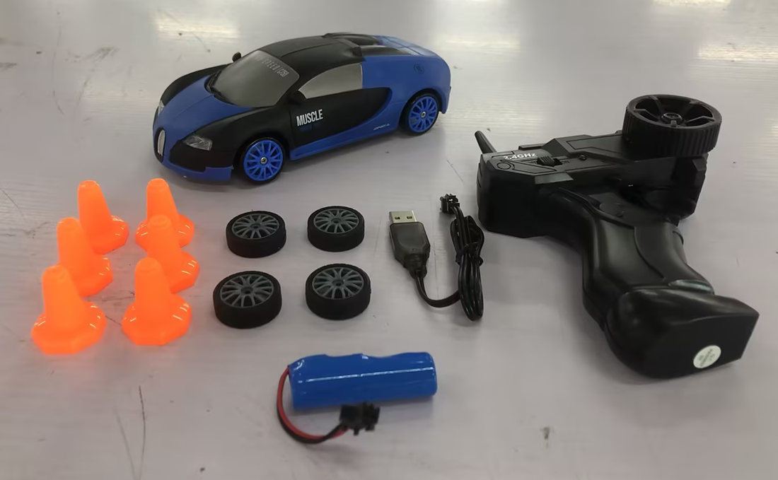 MINIMOTORS™ High-Speed 2.4G Drift Model